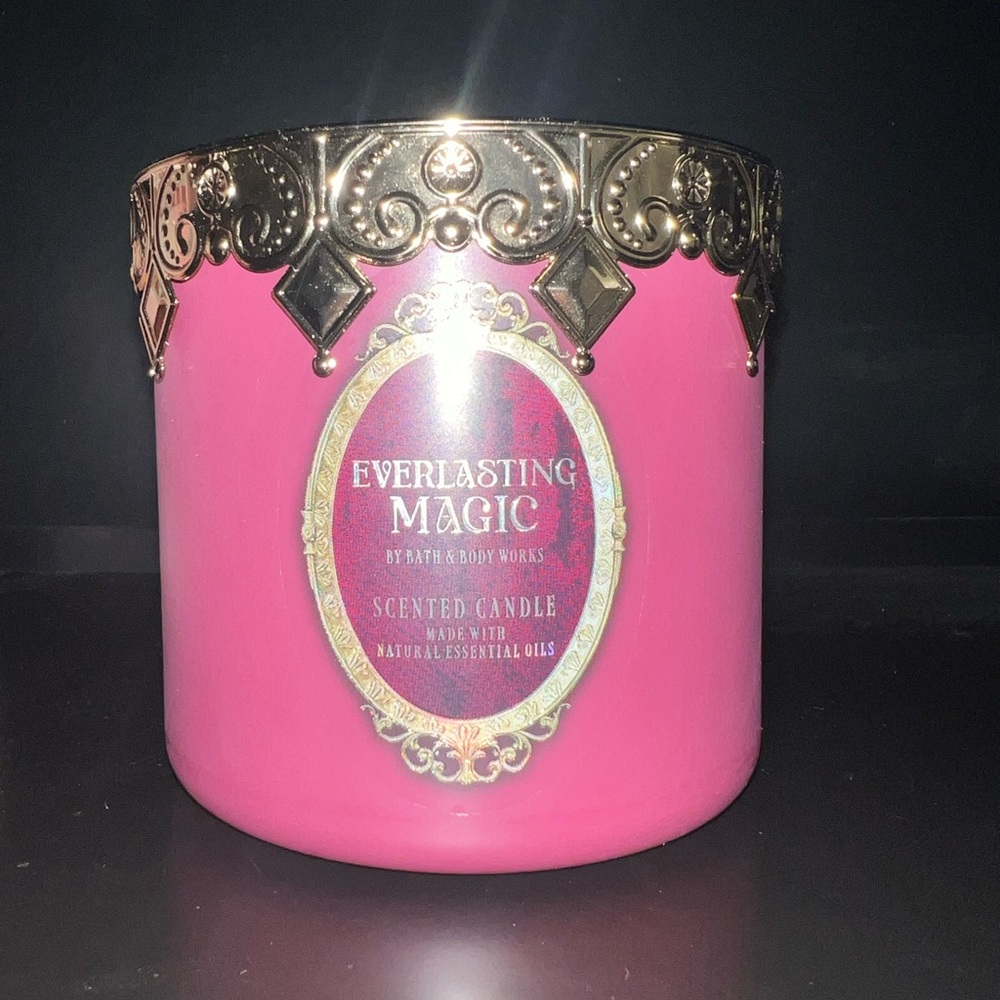 EVERLASTING MAGIC  Bath and Body Works Candle HALLOWEEN 2023
